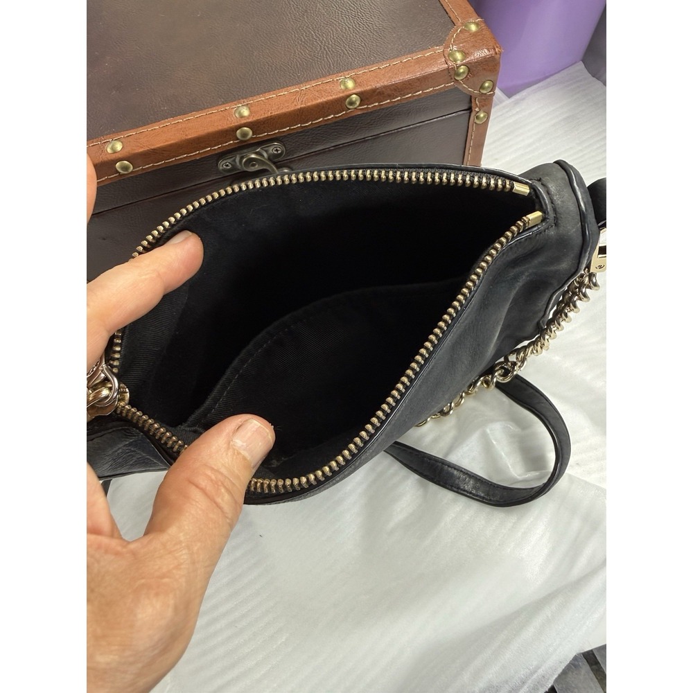 Rebecca Minkoff Avery Women's Black Leather Crossbody Bag - Picture 4 of 8